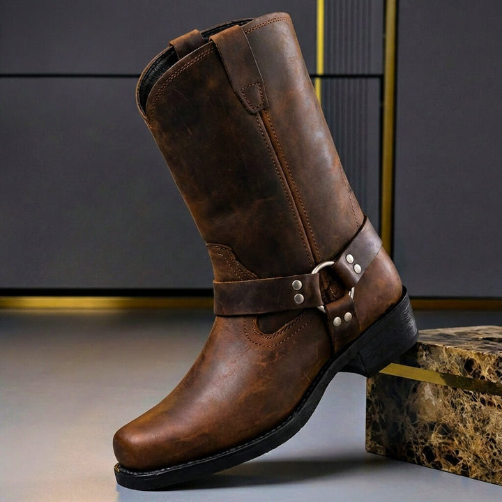 Kevin | Stivali classici, eleganti e senza tempo, realizzati in vera pelle 0
