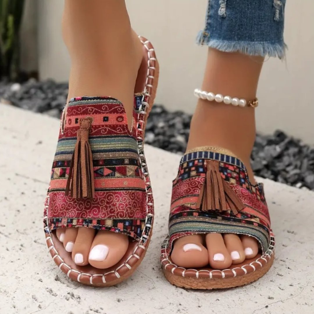 Leona | Eleganti e Comodi Sandali Donna Bassi con Dettagli Boho 0