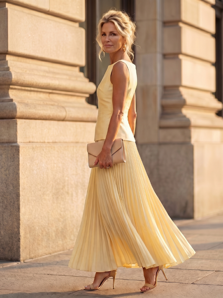 Liana | Elegante Completo Donna – Top Strutturato e Gonna a Pieghe, Completi Eleganti Donna 3