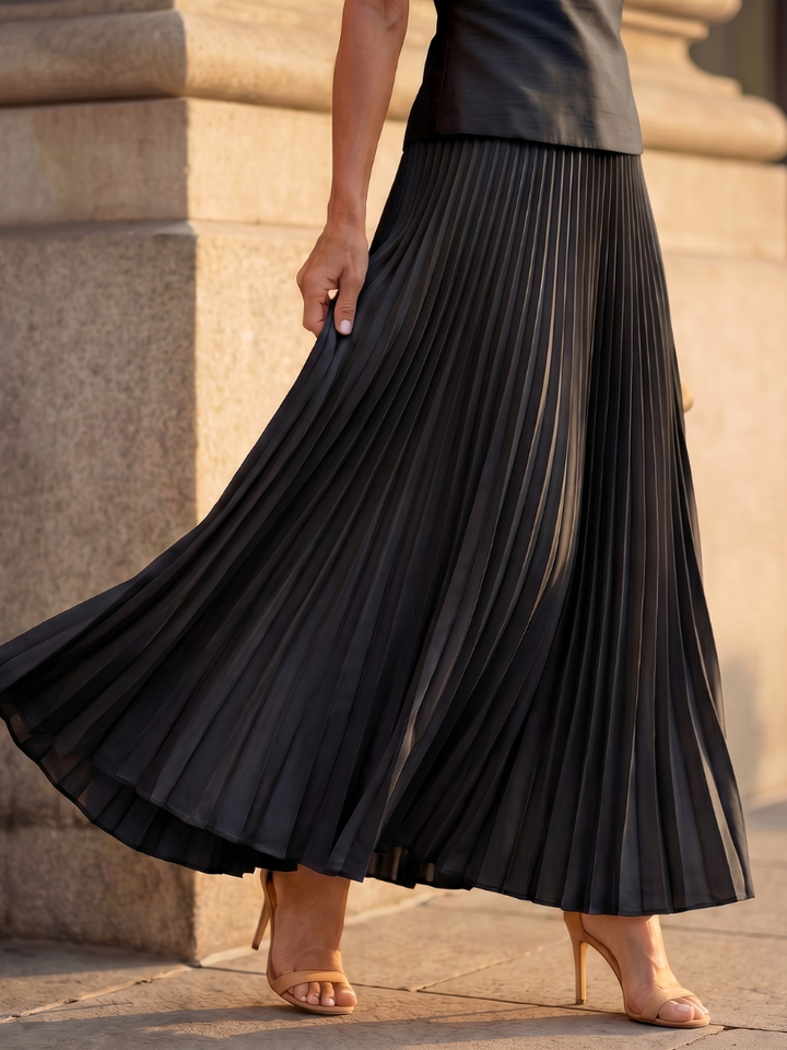 Liana | Elegante Completo Donna – Top Strutturato e Gonna a Pieghe, Completi Eleganti Donna 7