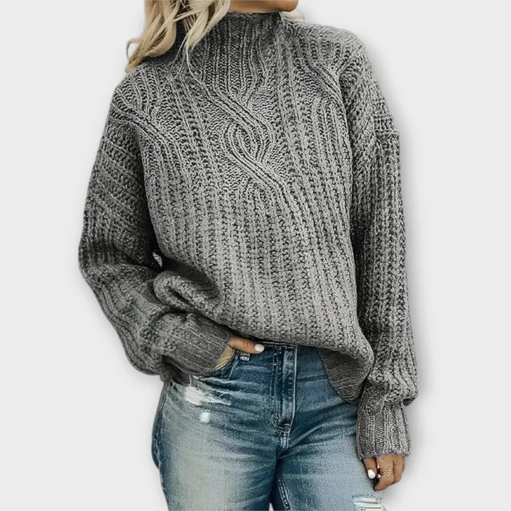 Liv | Maglione moderno a collo alto 2