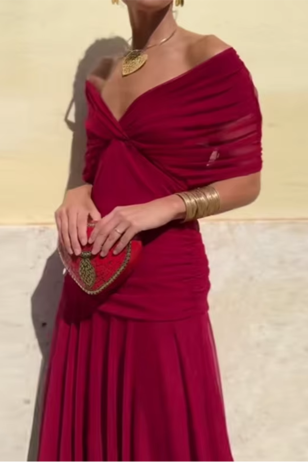 Livia | Elegante Abito da Cerimonia Lungo con Scollo a V per Donna 10