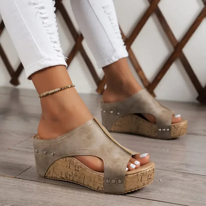 Lorenza | Sandali Ortopedici Eleganti Donna con Zeppa Ergonomica Regolabile 4