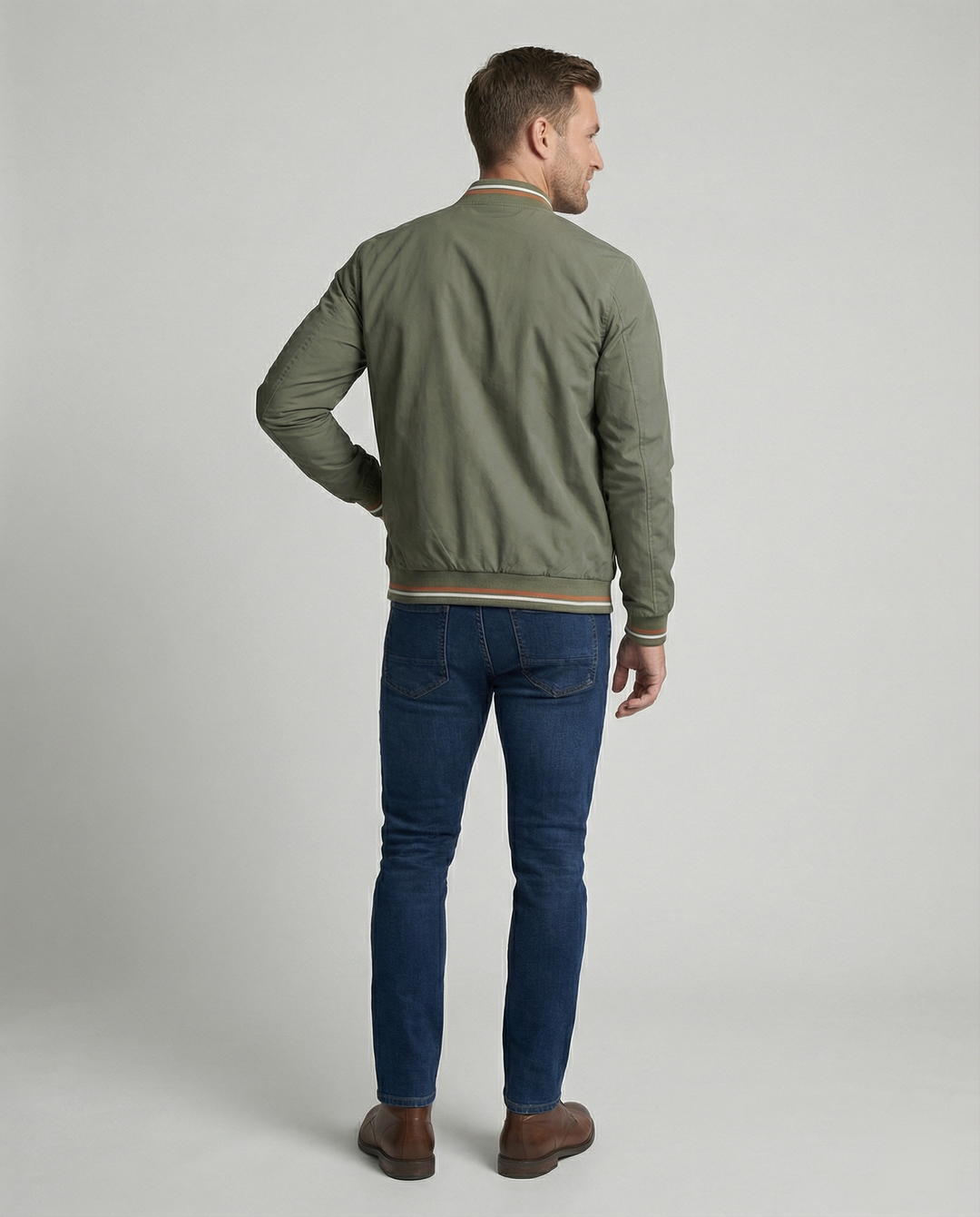 Lukas | Bomber Slim Fit Moderno e Versatile per Uomo 2