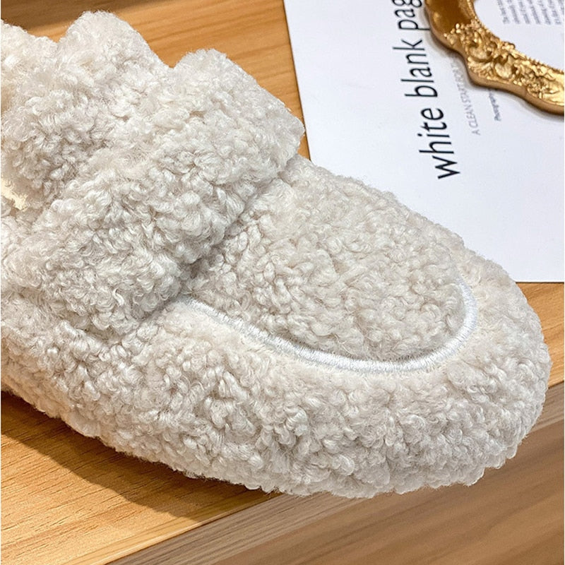 Luna | Comode Pantofole Donna Invernali in Peluche Antiscivolo 2