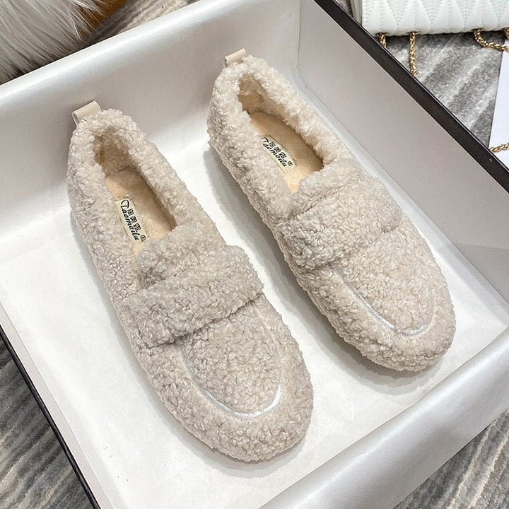 Luna | Comode Pantofole Donna Invernali in Peluche Antiscivolo 7