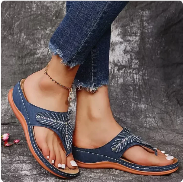 Luna | Glamour e Comodi Sandali Infradito con Strass 6