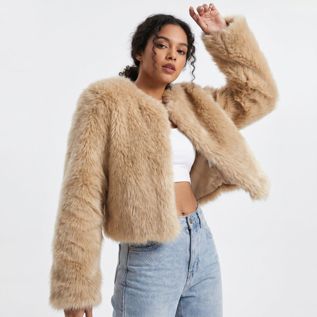Mia | Cardigan corto da donna in pelliccia sintetica 5
