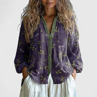 Alessandra | Comfortable vintage blouse with retro leaf print