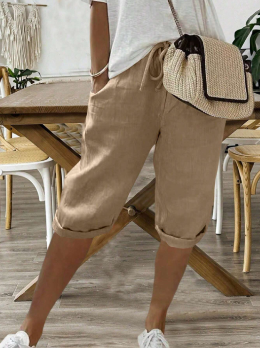Mila | Pantaloncini estivi da donna leggeri e comodi 0