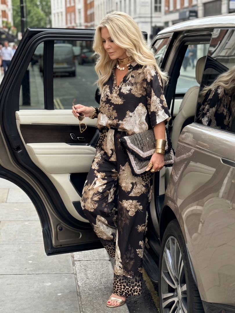 Mira | Elegante Completo Donna con Top Avvolgente e Pantaloni Ampi 7
