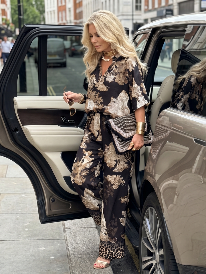 Mira | Elegante Completo Donna con Top Avvolgente e Pantaloni Ampi 7