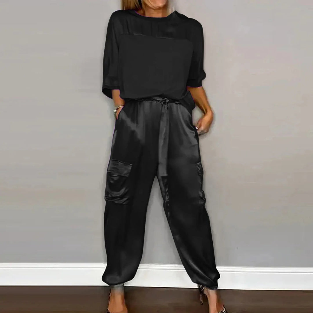 Nora | Elegante e Fluido Set in Raso da Donna 1