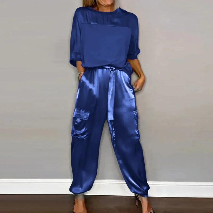 Nora | Elegante e Fluido Set in Raso da Donna 4