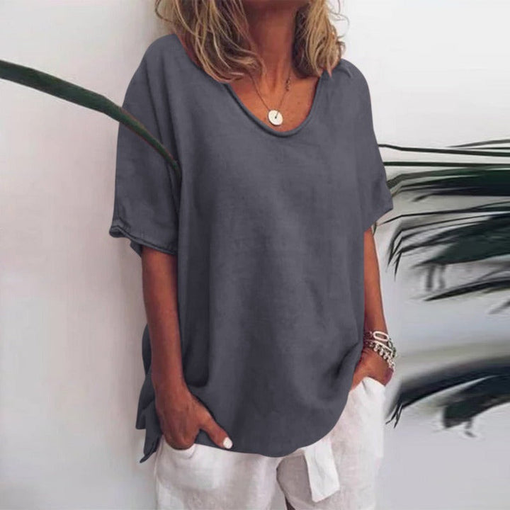 Olivia | T-shirt Comoda, Versatile &amp; Elegante per Ogni Giorno 0