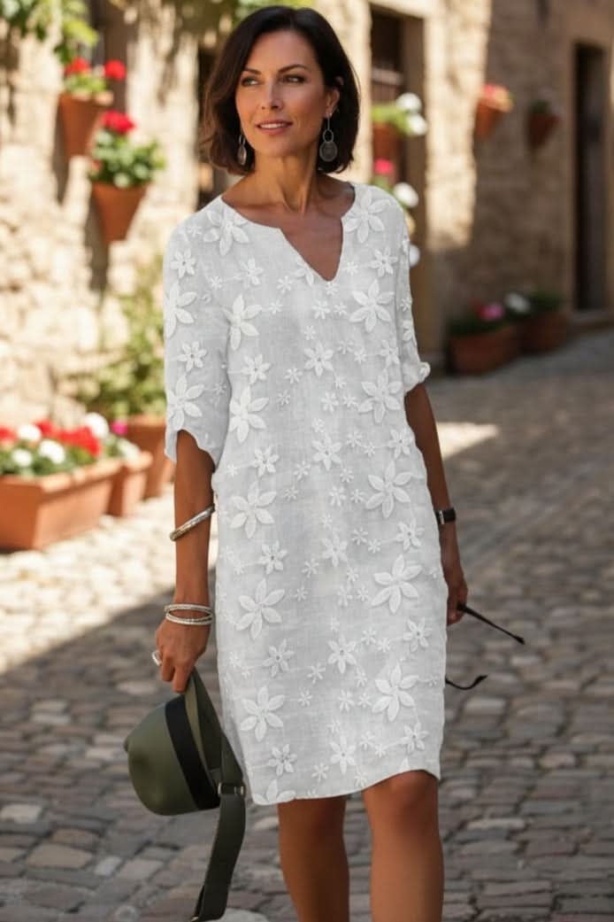 Penelope | Elegante abito midi in pizzo floreale 7