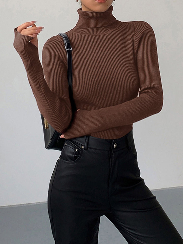 Scarlett | Maglione da donna a collo alto a coste, leggero e lavorato a maglia 3