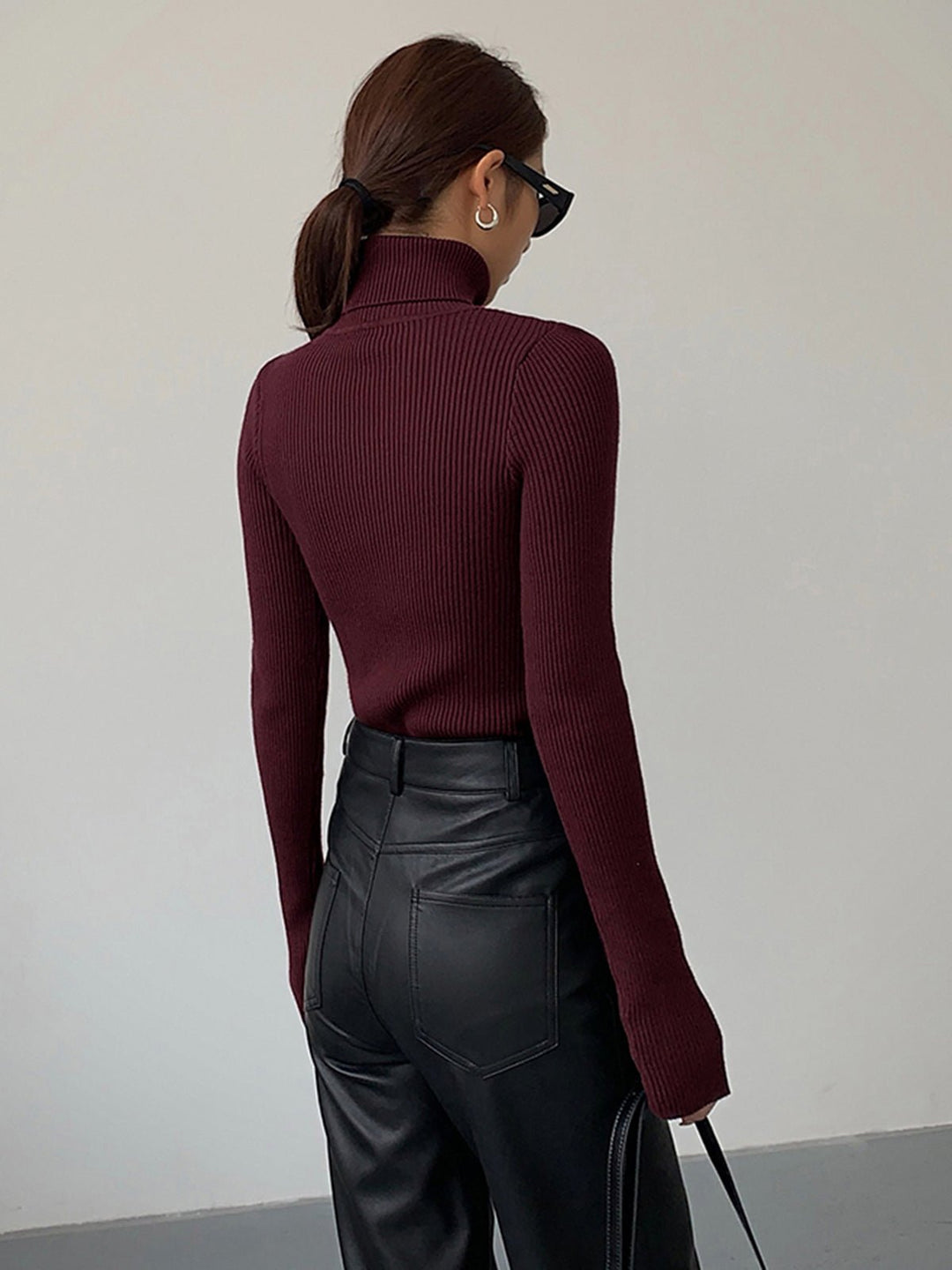 Scarlett | Maglione da donna a collo alto a coste, leggero e lavorato a maglia 5