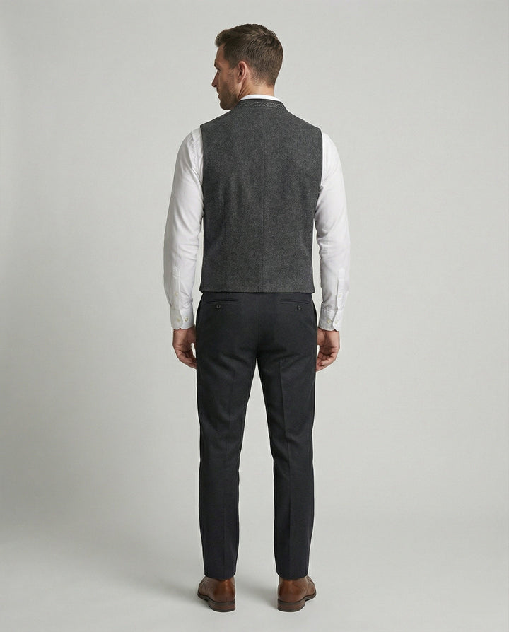 Sebastiano | Gilet Slim Fit Elegante e Moderno per Uomo 3