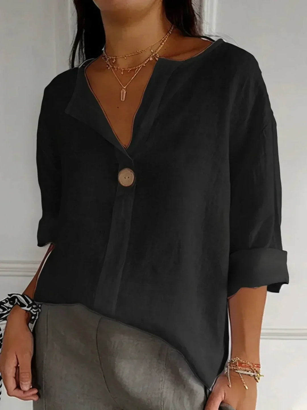 Sophie | Camicetta casual da donna con scollo a V 5