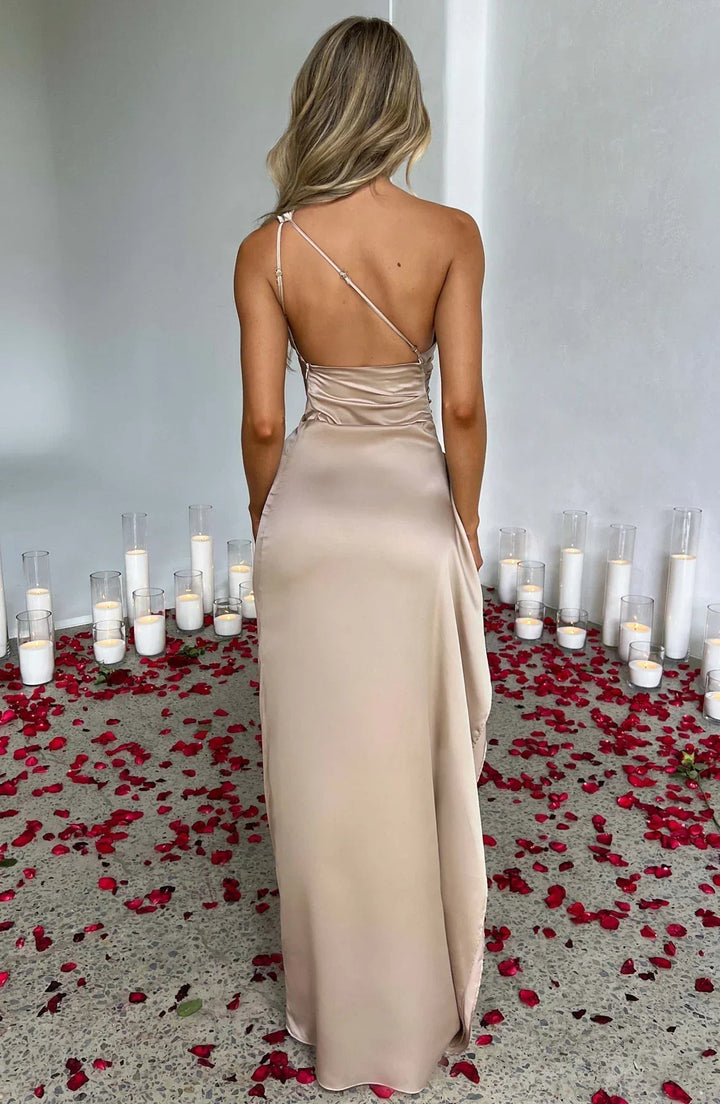 Valentina | Elegante Abito da Sera Monospalla con Spacco Alto 5
