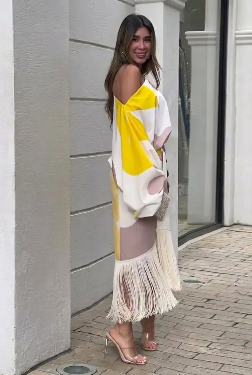 Valentina | Elegante Set Midi Asimmetrico con Scollo Monospalla e Dettagli di Frange 2