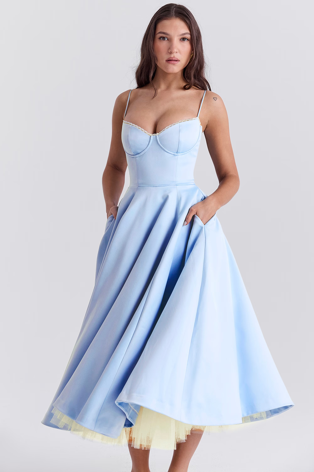 Valeria | Abito Midi Donna con Corsetto Strutturato e Vestibilità Valorizzante 1