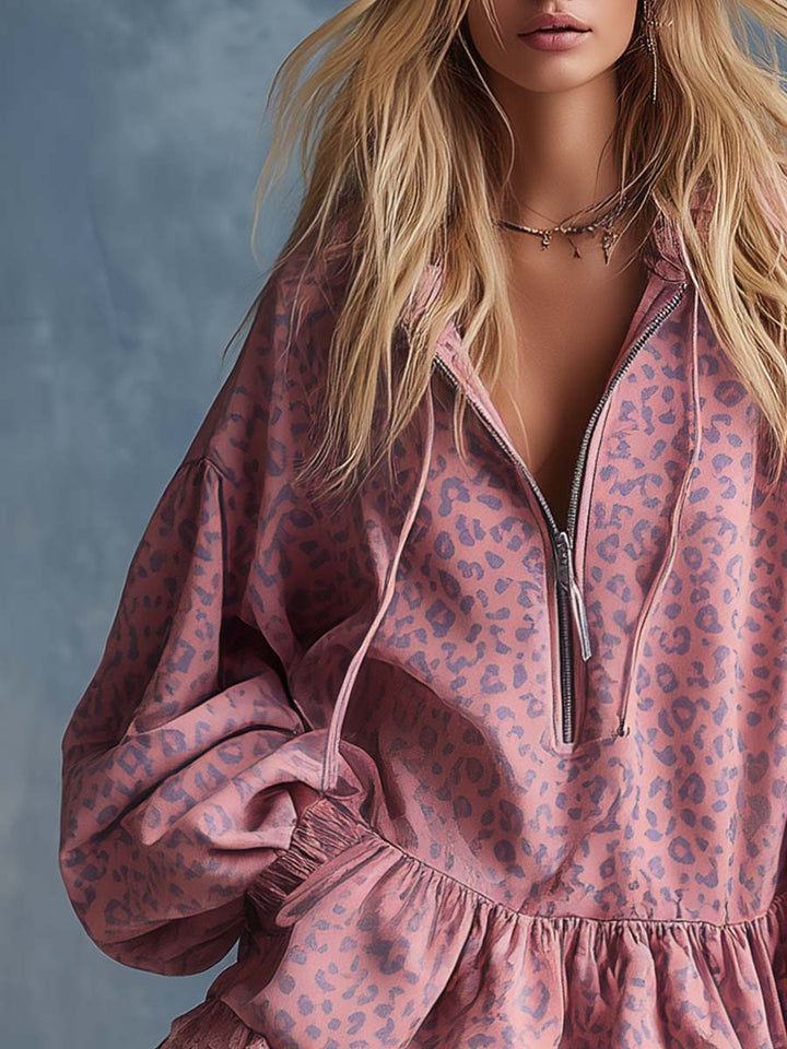Vespera | Elegante, Comodo &amp; Stampa Leopardata Miniabito con Cappuccio 2