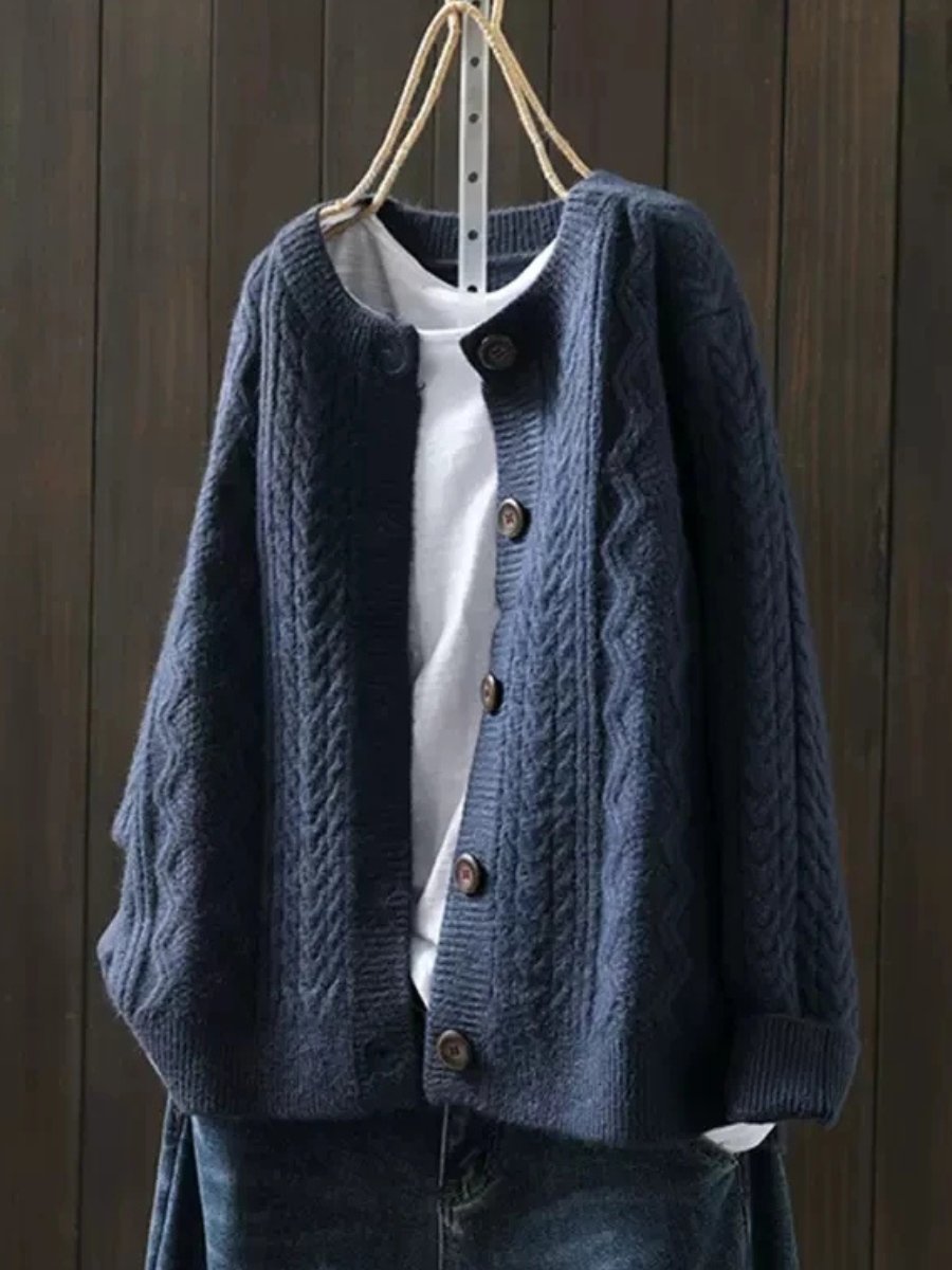Victoria | Cardigan da donna oversize a trecce con bottoni 3