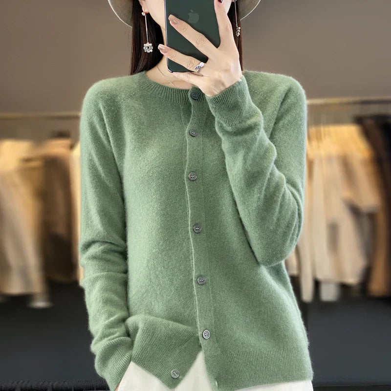 Vittoria | Cardigan Donna Elegante Abbottonatura Classica Vestibilità Ampia 6