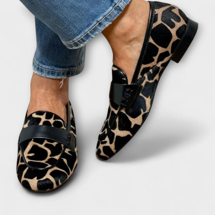 Zylara | Eleganti Pantofole Donna Comode Leopardate 1