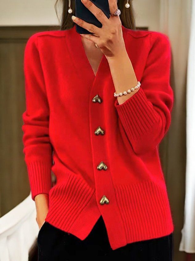 Aurora | Cardigan Elegante con Bottoni a Cuore