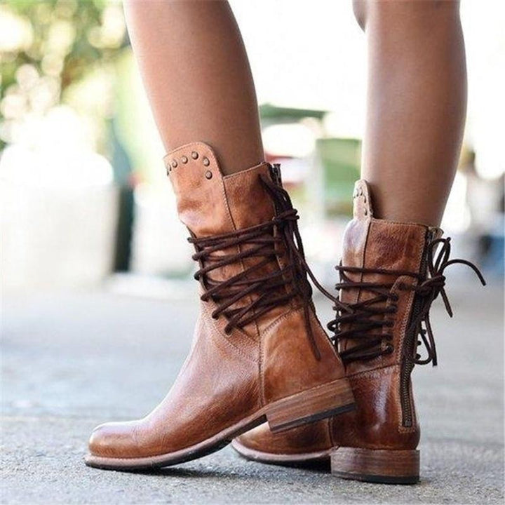 Elena | Borchie Western e Stivaletti Stringati da Donna