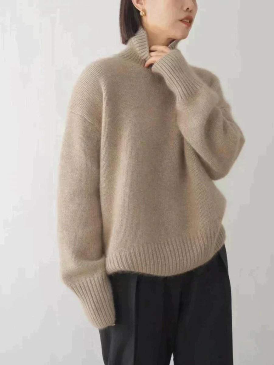 Clara | Turtleneck Knit Sweater for Women with Oversized Fit