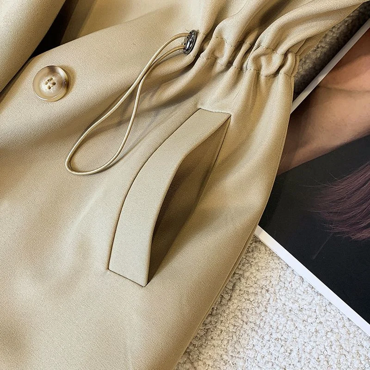 Camila | Elegant and timeless autumn trench coat