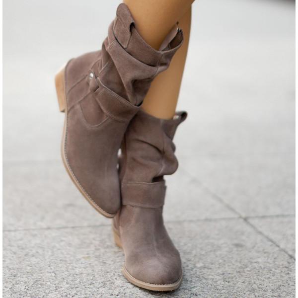 Camilla | Stivaletti Slouch in Camoscio con Tacco Basso