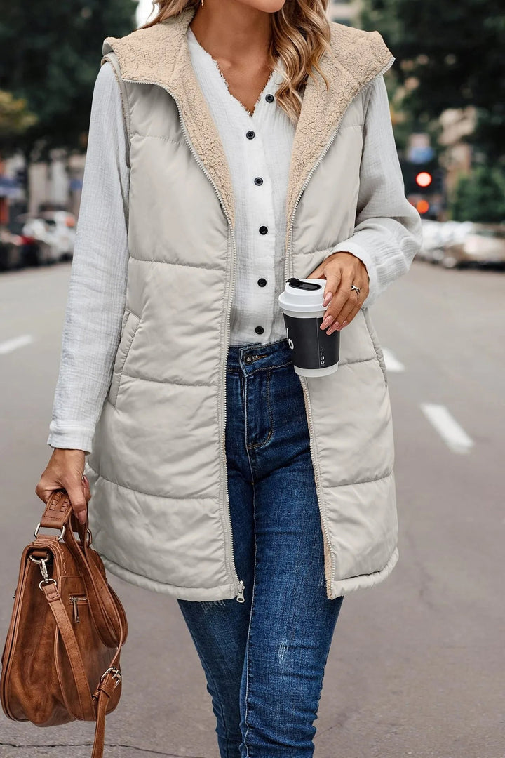 Valentina | Gilet con Cappuccio Caldo e Moderno