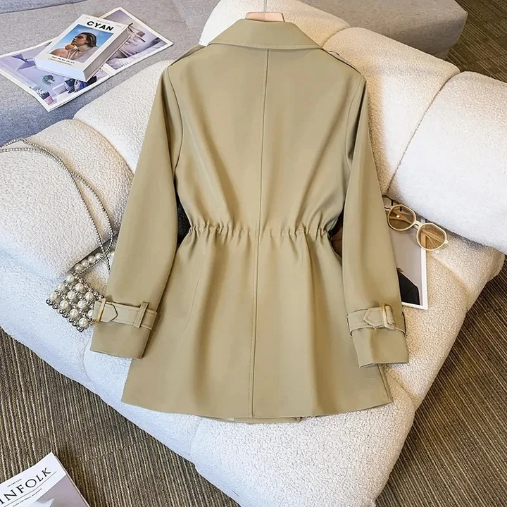 Camila | Elegant and timeless autumn trench coat
