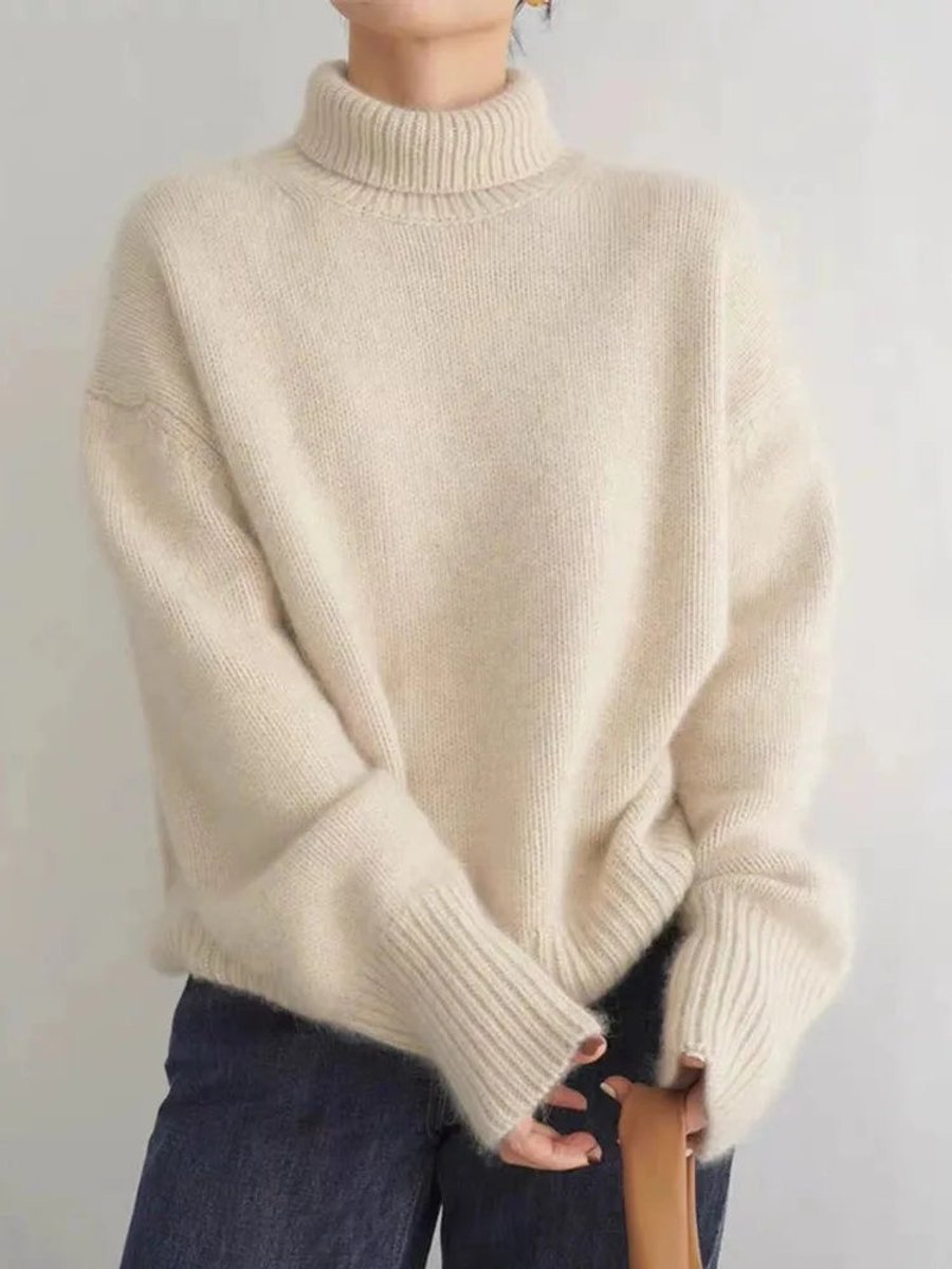 Clara | Turtleneck Knit Sweater for Women with Oversized Fit