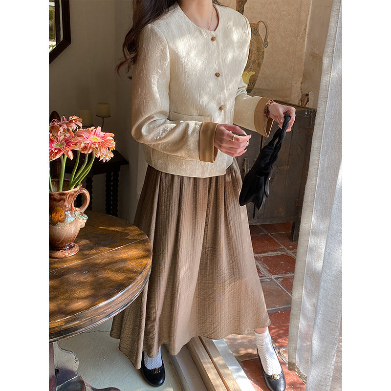 Grace | Sophisticated and modern short women's blazer