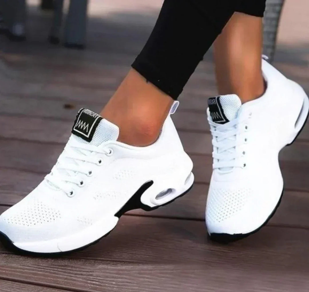 Serena | Sneakers ortopediche che offrono sostegno e sono resistenti