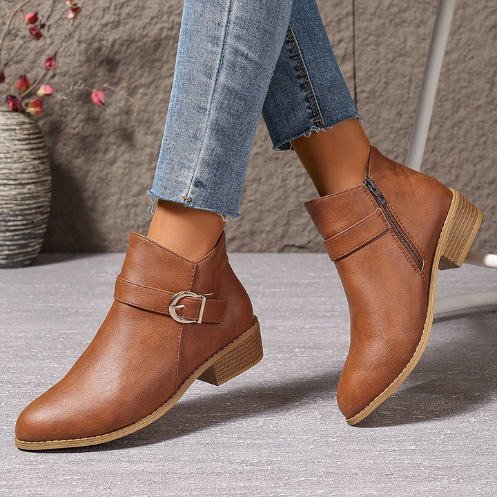 Serena | Chelsea-Stiefeletten mit Schnalle und niedrigem Blockabsatz
