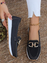 Clara | Orthopädische Slip-on-Mokassins mit elegantem Metalldetail