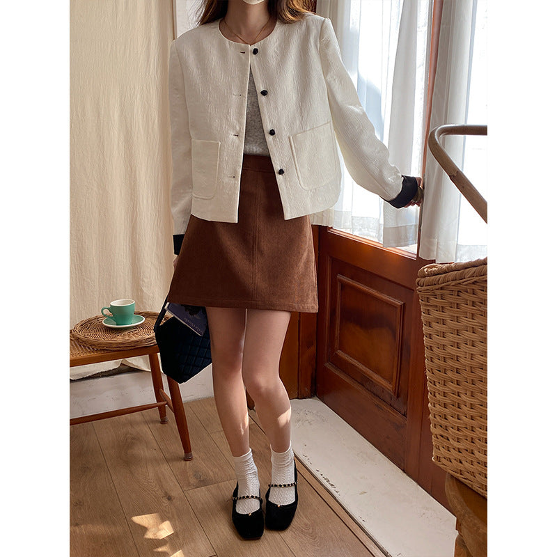 Grace | Sophisticated and modern short women's blazer