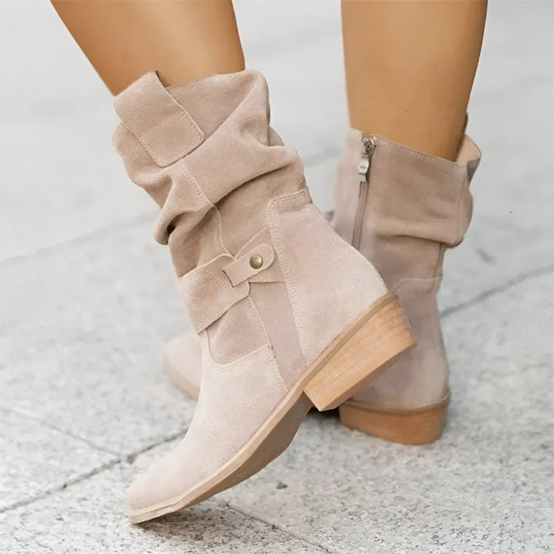 Camilla | Knielange Stiefel aus weichem Wildlederimitat