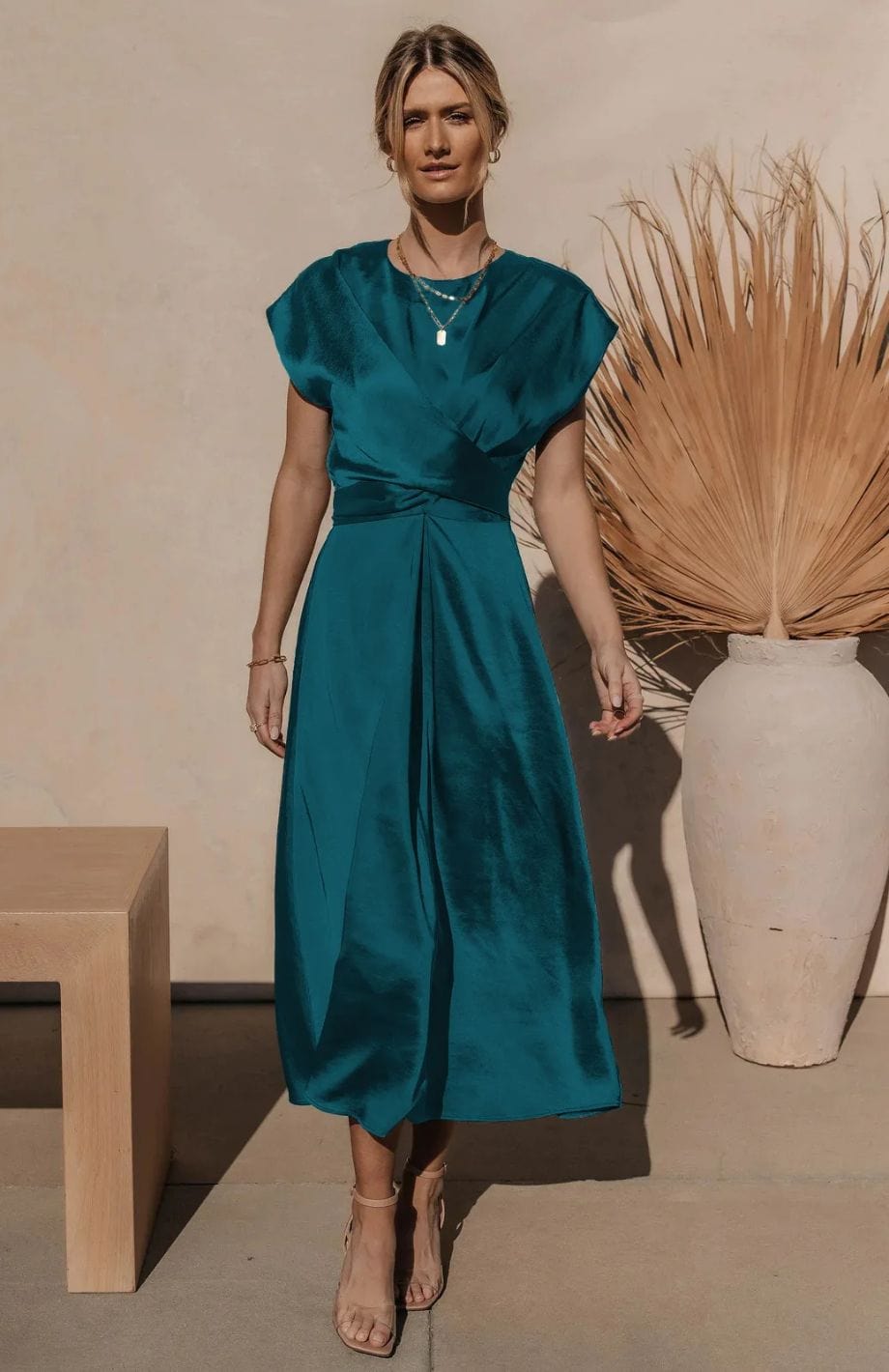 Parnella | Elegant Summer Midi Dress